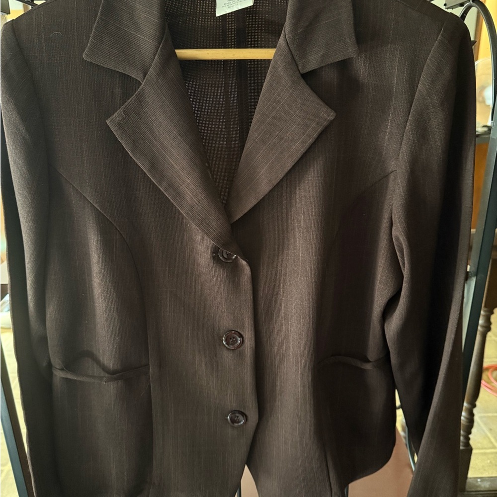 Elegant Brown Women's Blazer